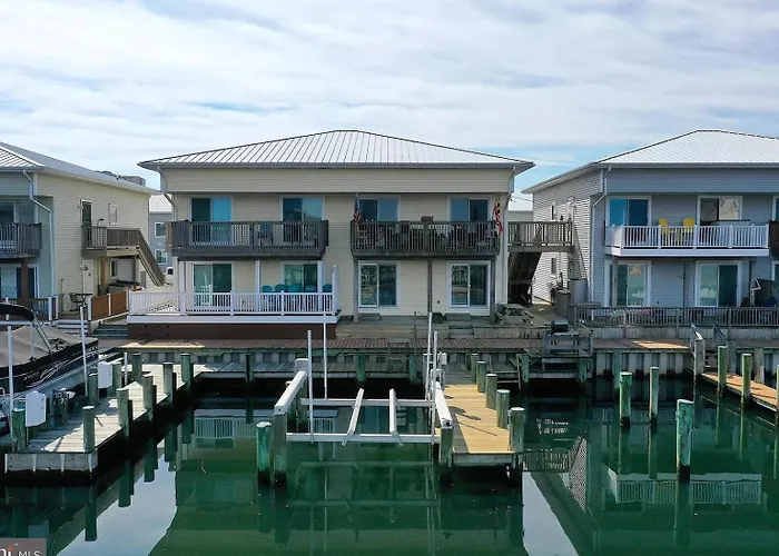 Ferienhaus Waterfront 3-bedroom, 2-bathroom In North Ocean Perfect For Families *