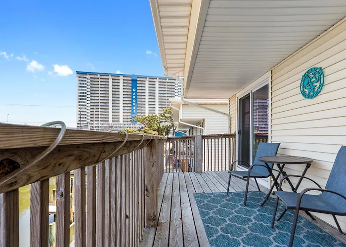 Ferienhaus Waterfront 3-bedroom, 2-bathroom In North Ocean Perfect For Families Ocean Stadt