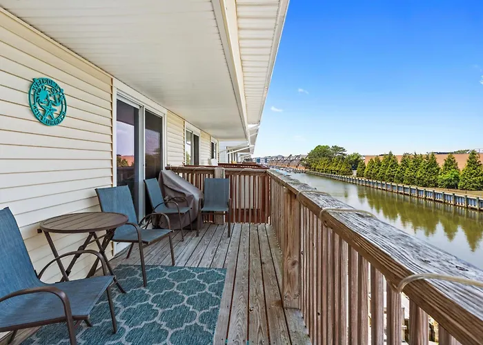 Ferienhaus Waterfront 3-bedroom, 2-bathroom In North Ocean Perfect For Families *