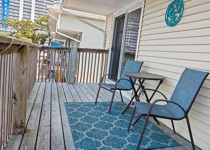 Waterfront 3-bedroom, 2-bathroom In North Ocean Perfect For Families Ferienhaus Ocean Stadt