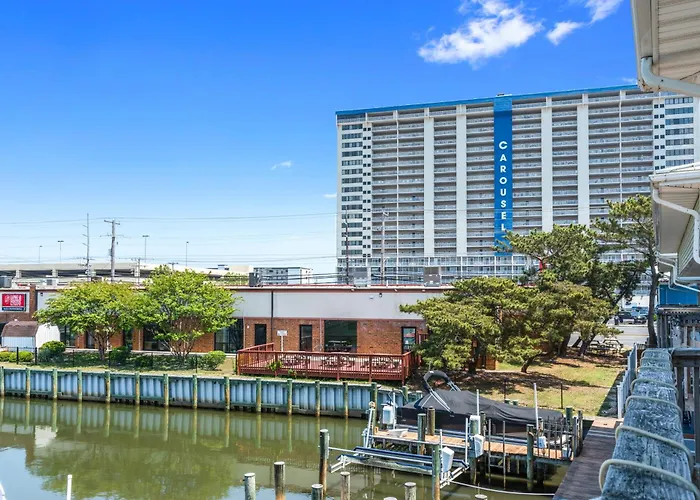 Ferienhaus Waterfront 3-bedroom, 2-bathroom In North Ocean Perfect For Families *